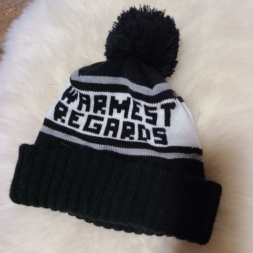 SCHITTS CREEK PUFFBALL HAT